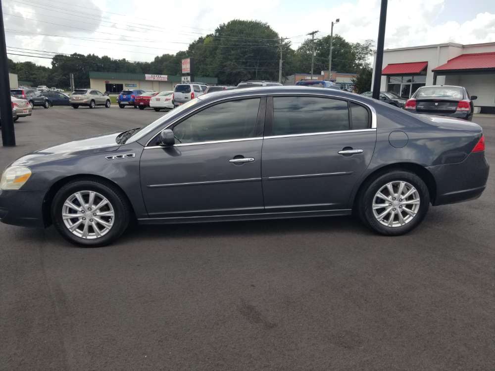 Buick Lucerne 2010 Gray